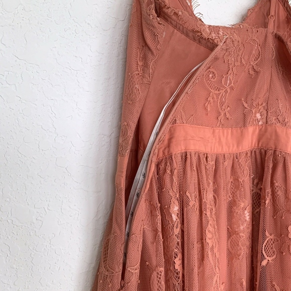 Forever 21 Coral Floral Lace Sleeveless Dress - Picture 8 of 8